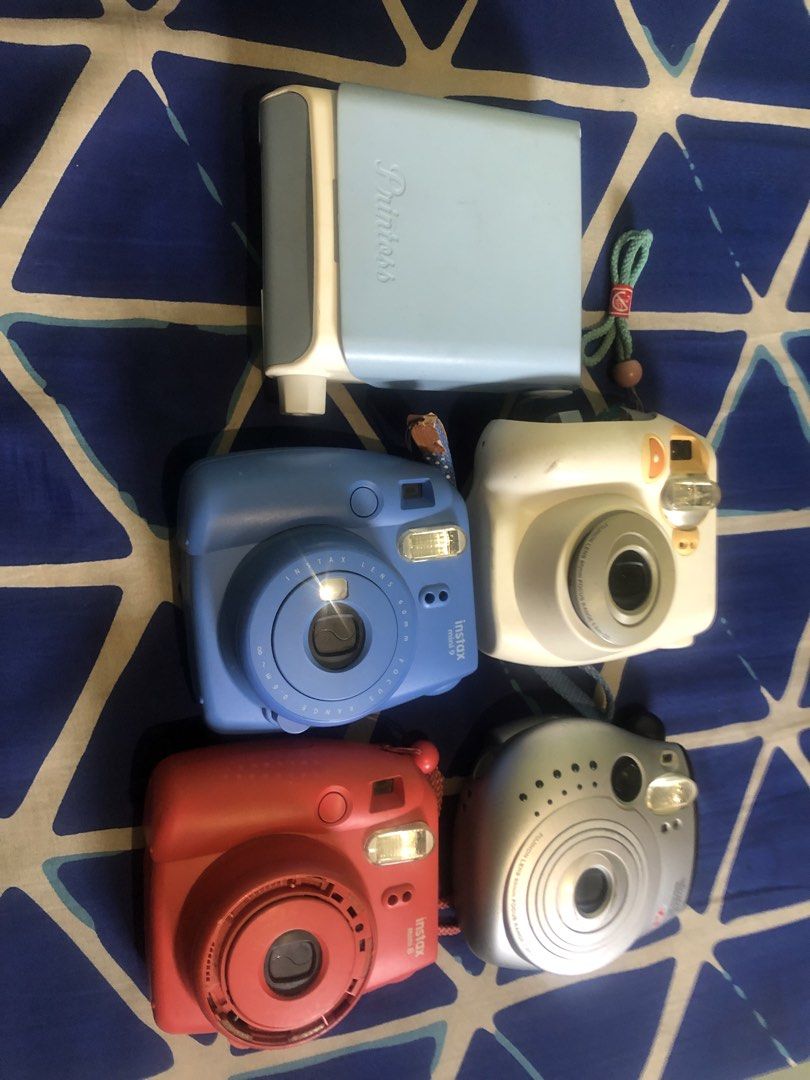 Defective untested instax cameras (Category: Cameras) located in Quezon City. Submitted by markgolveo (Listing ID 1467634017, Image 1). Description: Defective untested instax cameras Considered as defectives for parts out repairs untested.