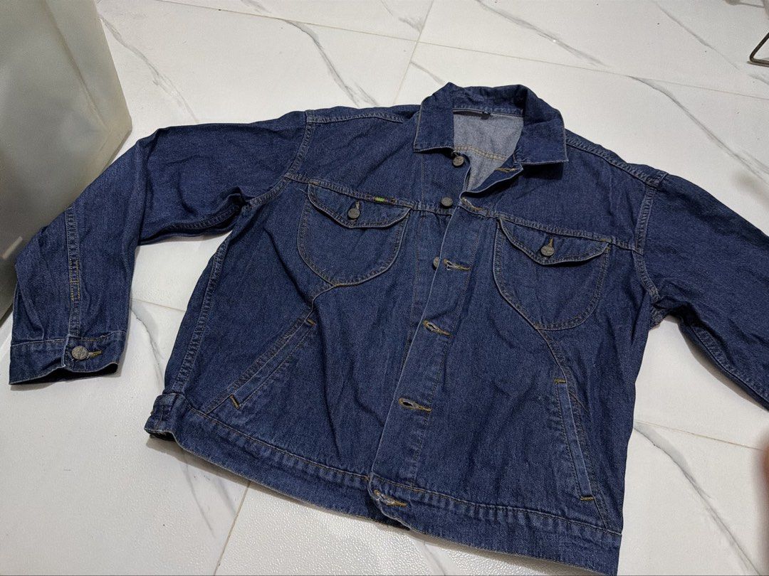 Denim Jacket (Category: Coats, Jackets and Outerwear) located in Las Pinas. Submitted by gmonteros (Listing ID 1467681451, Image 2). Description: L-XL.