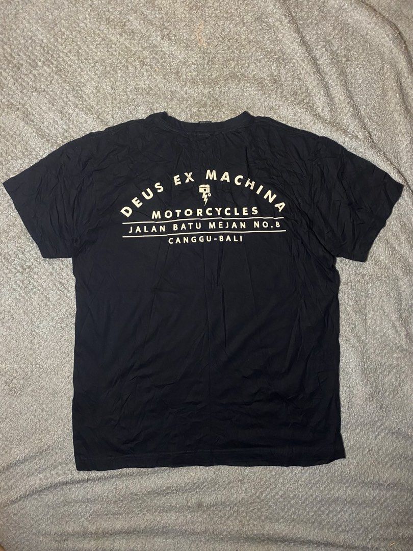 Deus ex machina (Category: Tshirts & Polo Shirts ) located in Prosperidad. Submitted by octaviorey80594 (Listing ID 1467746564, Image 2). Description: Dimes 22x28 9.8/10 color rate.