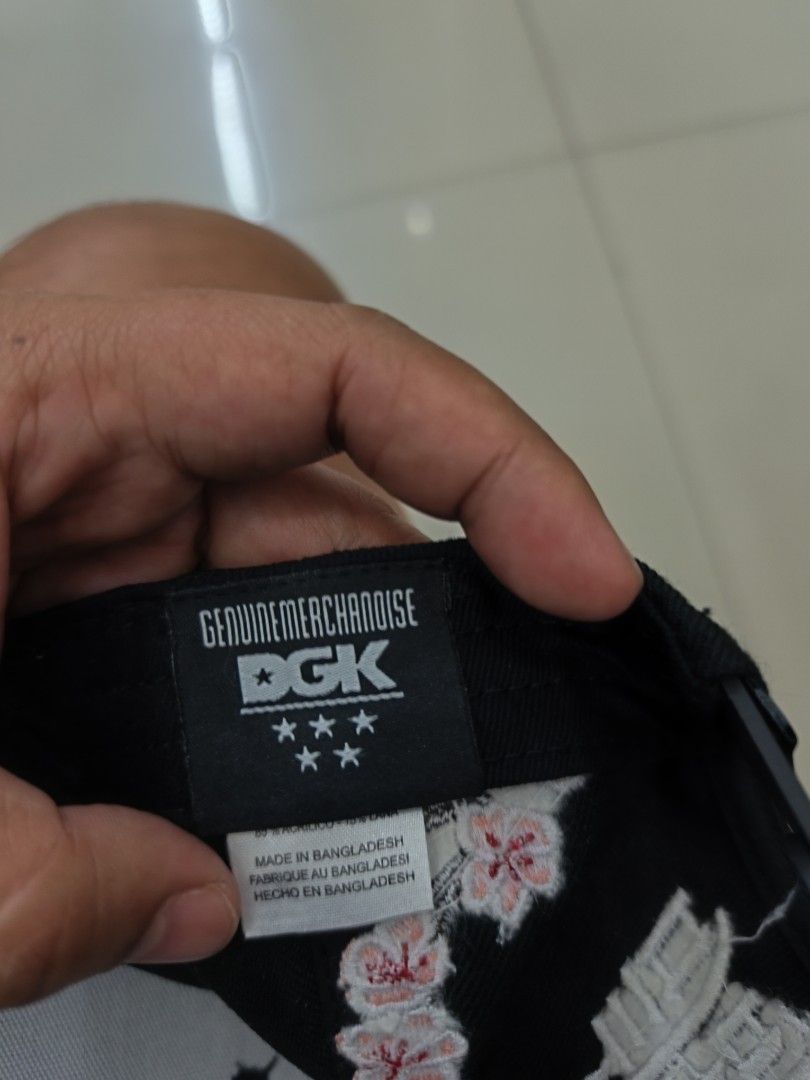 DGK Hanami Black Snapback (Category: Caps & Hats) located in Cebu City. Submitted by chris.ukay11 (Listing ID 1467735303, Image 3). Description: ✔️DGK Hanami Black ✔️Snapback ❗Cebu City ✔️ Payment first policy + sf ✔️we ship nationwide via j&t.