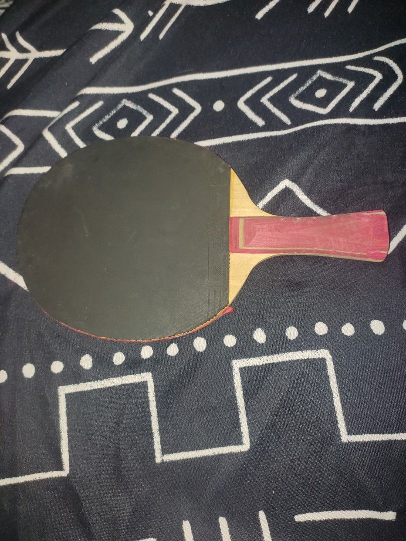 DHS 4002 TABLE TENNIS RACKET (Category: Racket and Ball Sports) located in Bacoor. Submitted by van.goever (Listing ID 1467691106, Image 2). Description: .