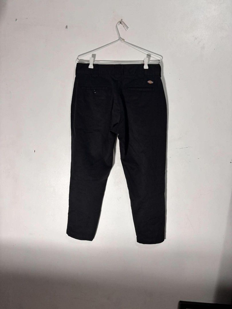 DICKIES CHINO PANTS (Category: Chinos) located in Gerona. Submitted by thrift_servers (Listing ID 1467608758, Image 1). Description: .