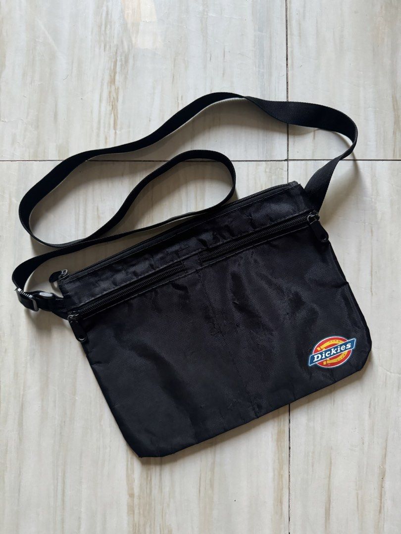 Dickies Sling Bag (Category: Sling Bags) located in Mandaluyong City. Submitted by rxstudio (Listing ID 1467684838, Image 2). Description: Dickies Sling Bag Adjustable strap With Zipper ₱499 + SF Pick-up/Meet-up: Mandaluyong, Highway Hills (recommended for safety and to avoid scams) Delivery: Available via Lalamove (shipping fee to be shouldered by the buyer).