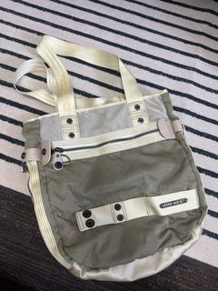 （分類：）位於 。 由 ikeepfunshoes 提交（商品編號 1467662868，圖片 1）。簡介： 。
