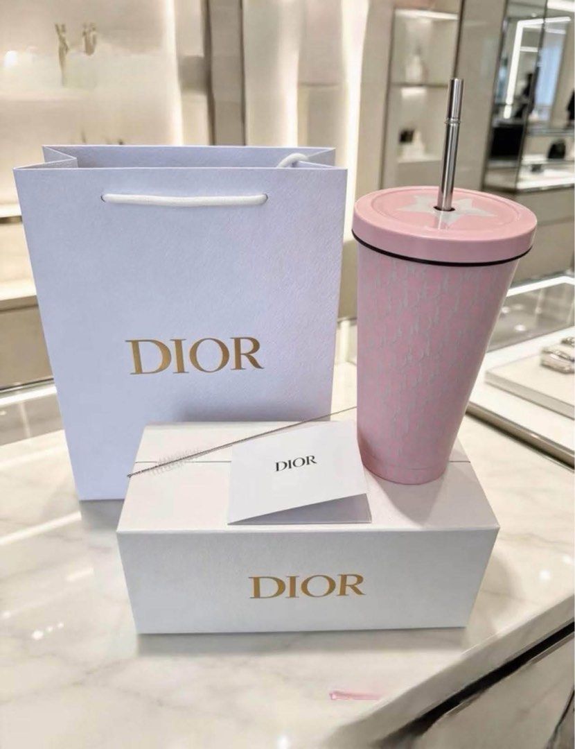Dior Tumbler (Category: Water Bottles & Tumblers) located in Imus. Submitted by diana2999 (Listing ID 1467717113, Image 1). Description: +150 with paper bag Insulated Limited stocks, Onhand next week .