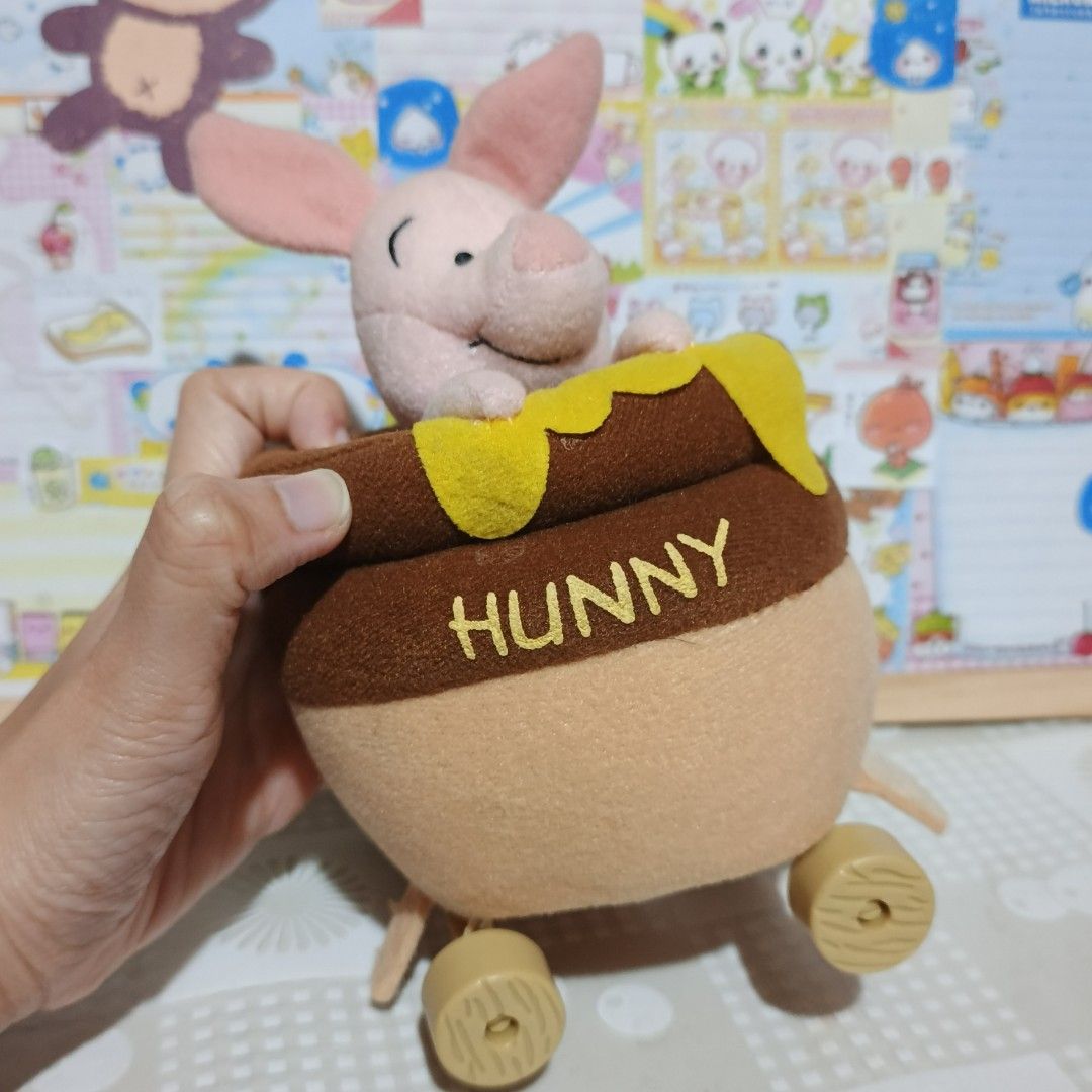Disney Piglett (Category: Plushies & Soft Toys) located in San Pablo. Submitted by oreospicks (Listing ID 1467749136, Image 2). Description: .