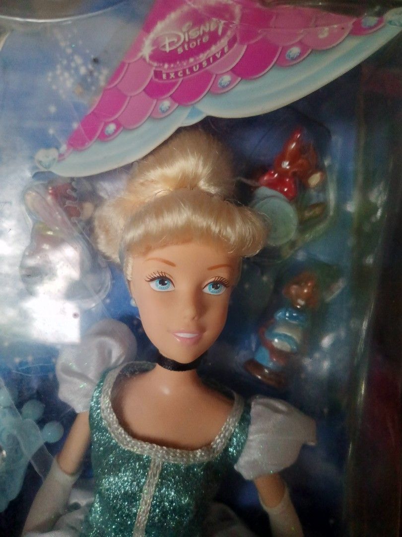 Disney Princess Cinderella Doll Collection (Category: Figurines & Statues) located in Naga. Submitted by cosmicrabbit.09254a (Listing ID 1467708617, Image 2). Description: - Set of 3 Disney Cinderella dolls in unopened, original packaging - Gemini Princess edition: features a sparkly blue gown and tiara - Holiday Princess edition: dressed in a white winter dress - Disney Store exclusive: comes with tiny mouse sidekicks and a mirror accessory - Gr