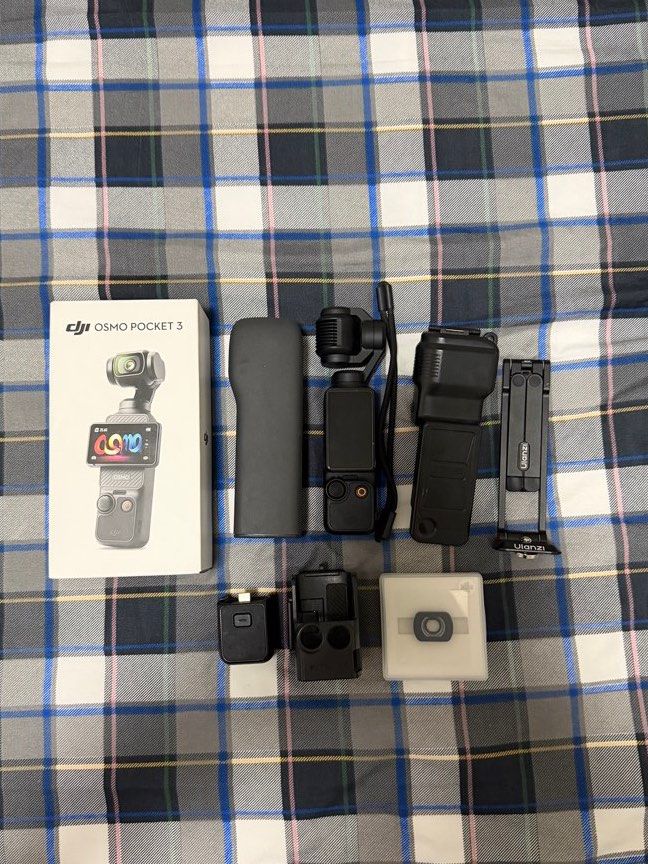 DJI OSMO POCKET 3 (Category: Cameras) located in Quezon City. Submitted by deniseuntalan (Listing ID 1467729726, Image 1). Description: - Standard Combo - complete inclusions w/ box - no more receipt and warranty - got it early 2025 - with free cases, wide lenses and ulanzi selfie tripod (worth 1k+) - rfs: i dont use it. Less than 10x nagamit - can negotiate price - location: qc / taytay - meet up only (ortigas) .