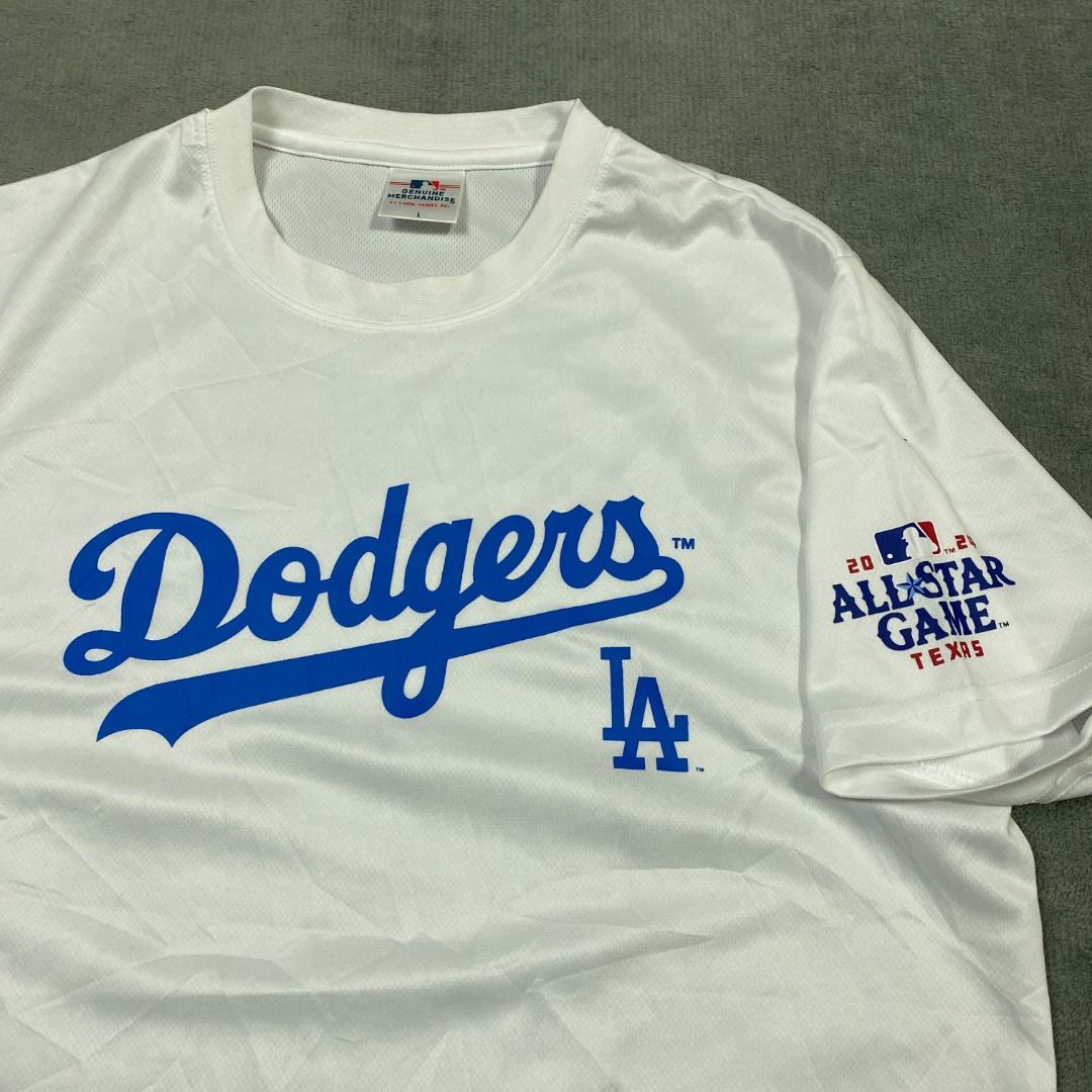 Dodgers Jersey tee (Category: Tshirts & Polo Shirts ) located in Imus. Submitted by lsthriftsaig (Listing ID 1467656548, Image 3). Description: Dodgers Jersey tee Size tag: Large Length: 27 Width: 20.5 Issue(s): None Condition: 10/10 .