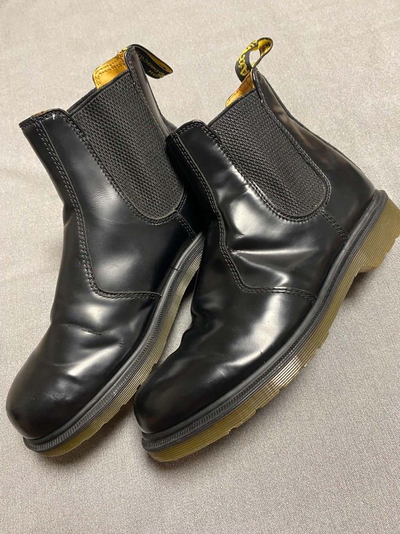 Dr Martens 2976 Chelsea boots (Category: Boots) located in Cabuyao City. Submitted by wardsole (Listing ID 1467826855, Image 2). Description: Dr Martens 2976 Chelsea boots Excellent condition Us 8 Mens, 9 Womens Eur 41 No hard issue also have a crease and minimal scratch check pictures - 1899.