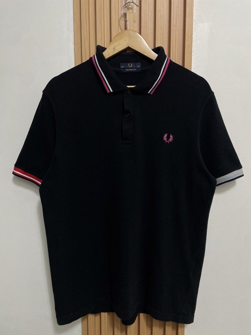 DRED PERRY POLO SHIRT (Category: Tshirts & Polo Shirts ) located in Kidapawan. Submitted by fransvocal (Listing ID 1467744160, Image 1). Description: Dimes 22x28.5 Like new Excellent condition Black na black Color rate10/10 No issue.