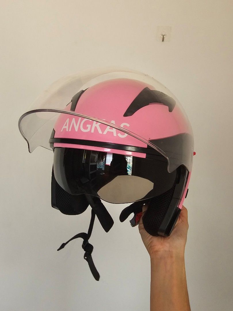 Dual Visor Angkas Pink Motorcycle Helmet (Category: Bicycles) located in Makati City. Submitted by titaarlet (Listing ID 1467609996, Image 2). Description: rfs - not being used.