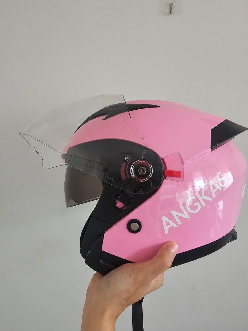 Dual Visor Angkas Pink Motorcycle Helmet (Category: Bicycles) located in Makati City. Submitted by titaarlet (Listing ID 1467609996, Image 3). Description: rfs - not being used.