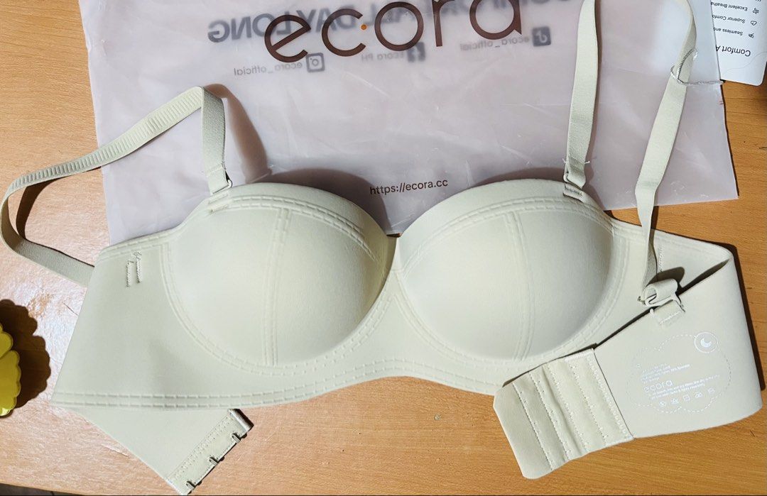 Ecora Bare Lift Multiway Bra Size Small 32A/B (Category: Undergarments & Loungewear) located in Baguio. Submitted by haelie (Listing ID 1467771436, Image 1). Description: - Brand: Ecora Bare Lift Multiway Bra - Size: S (Fits bust 32A/B) - Design: Seamless with push-up padding - Straps: Detachable (multiway styling) - Condition: Brand new with original ziplock packaging bag.