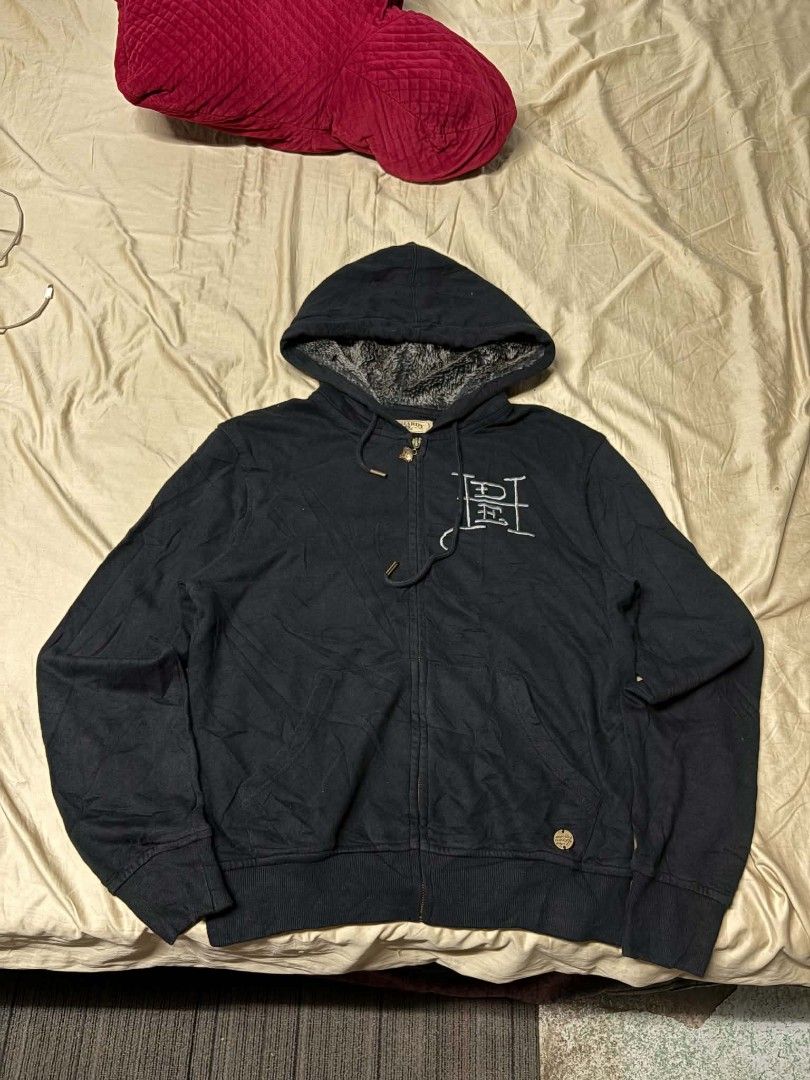 Ed Hardy (Category: Coats, Jackets and Outerwear) located in Angeles City. Submitted by jov2090 (Listing ID 1467621633, Image 2). Description: Dm me.
