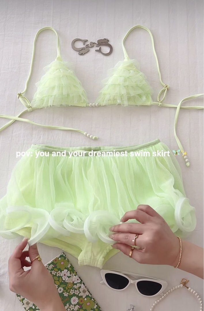 EIGHTH MERMAID - Sonya Set (Category: Bikinis & Swimsuits) located in Angeles City. Submitted by delphinium_r (Listing ID 1467793848, Image 1). Description: V pretty!! But I gained weight, so it doesn’t fit me, especially the top. Will include a canvas bag instead of the pouch 💚.