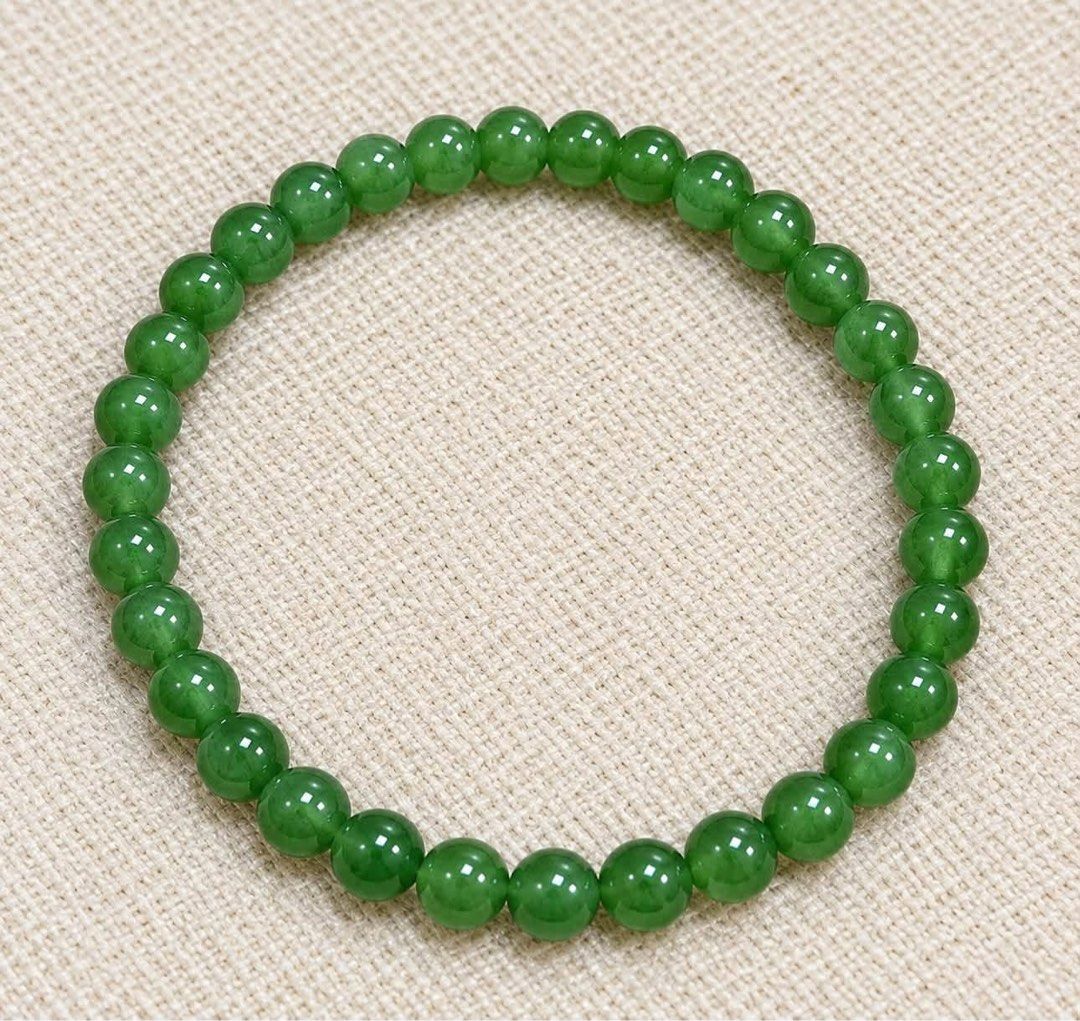 Emerald jade bracelet 6mm (Category: Bracelets) located in Kalibo. Submitted by sunnysidegold (Listing ID 1467620170, Image 1). Description: emerald jade 6mm bracelet real stone MOP gcash/bpi.