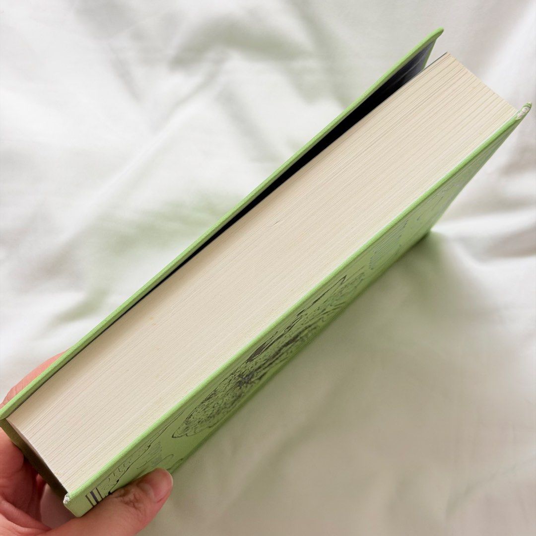 Emma by Jane Austen (Paper Mill Classics) (Category: Storybooks) located in Iriga City. Submitted by cheeze_k3yk (Listing ID 1467687045, Image 3). Description: ‼️ PLEASE READ BELOW ⬇️ FAQs: 💬 Legit po ba? Reprint po ba? - We usally say “reprint” when referring to counterfeits. Reprints are referred to latest editions of the book legally licensed by the publishing company. Take for example a book published in 1940 is its first edition. It’s being