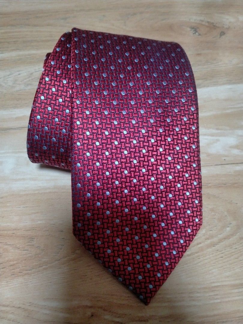 ERMENEGILDO ZEGNA NECKTIE (Category: Ties) located in Cabuyao City. Submitted by Bike_Clothing10 (Listing ID 1467609293, Image 1). Description: READ FIRST... FOR SALE: ERMENEGILDO ZEGNA NECKTIE Excellent Condition Looks New Made in Italy Legit PRICE: 1200 Free Shipping (J&T) PICK UP OR SHIPPING ONLY LOCATION: Cabuyao Laguna -NO COD/COP- 📩PM -Thanks-.
