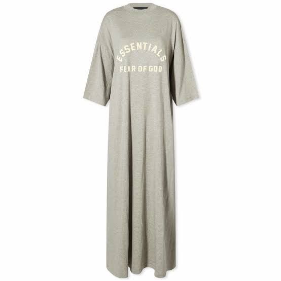 Essentials Oversize maxi dress (Category: Dresses) located in Baguio. Submitted by all_uneed2600 (Listing ID 1467750921, Image 1). Description: oversize fit xs tag can fit til semi large.