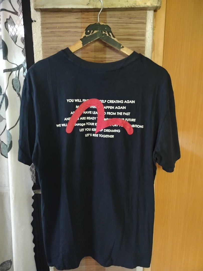 Evisu Craft Of Pride Tee (Category: Formal Shirts) located in Ligao. Submitted by milo_finds303 (Listing ID 1467657177, Image 2). Description: Evisu Craft of Pride tee •Dimes: 22X29 •Colorate: 9/10 •Good Condition •Issue: Non 450 shipped🚚📦 JNT COURIER AND CAN SHIP NATIONWIDE🌐📦.