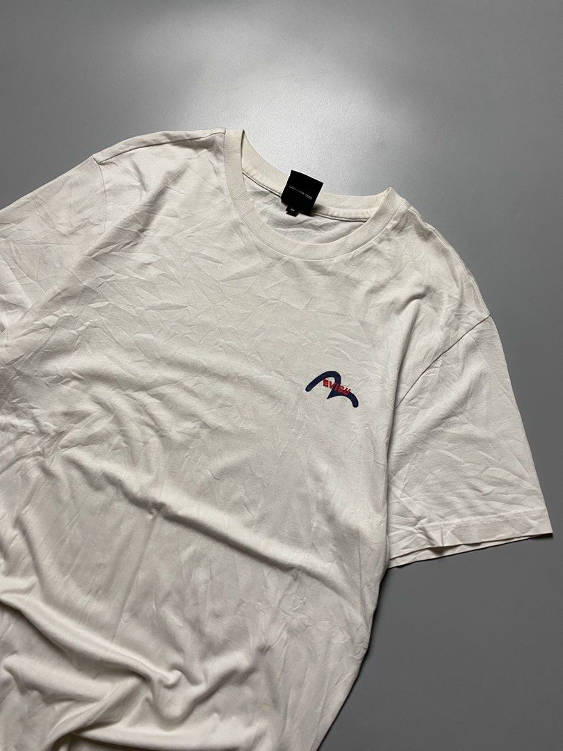 Evisu Tee - Size M-L (Category: Tshirts & Polo Shirts ) located in Cebu City. Submitted by maicoh230 (Listing ID 1467628620, Image 2). Description: Evisu Tee ▫️ Condition: 9/10 ▫️ Color: 9/10 ▫️ Size: M-L ▫️ Dimensions: W20 L27.5 ▫️ Flaw/s: 🛒 Mine: 500 REMINDERS 📍 Cebu City 💳 Payment First Policy 📦 J&T | Maxim (Within Cebu) 📸 Color may vary slightly due to lighting..