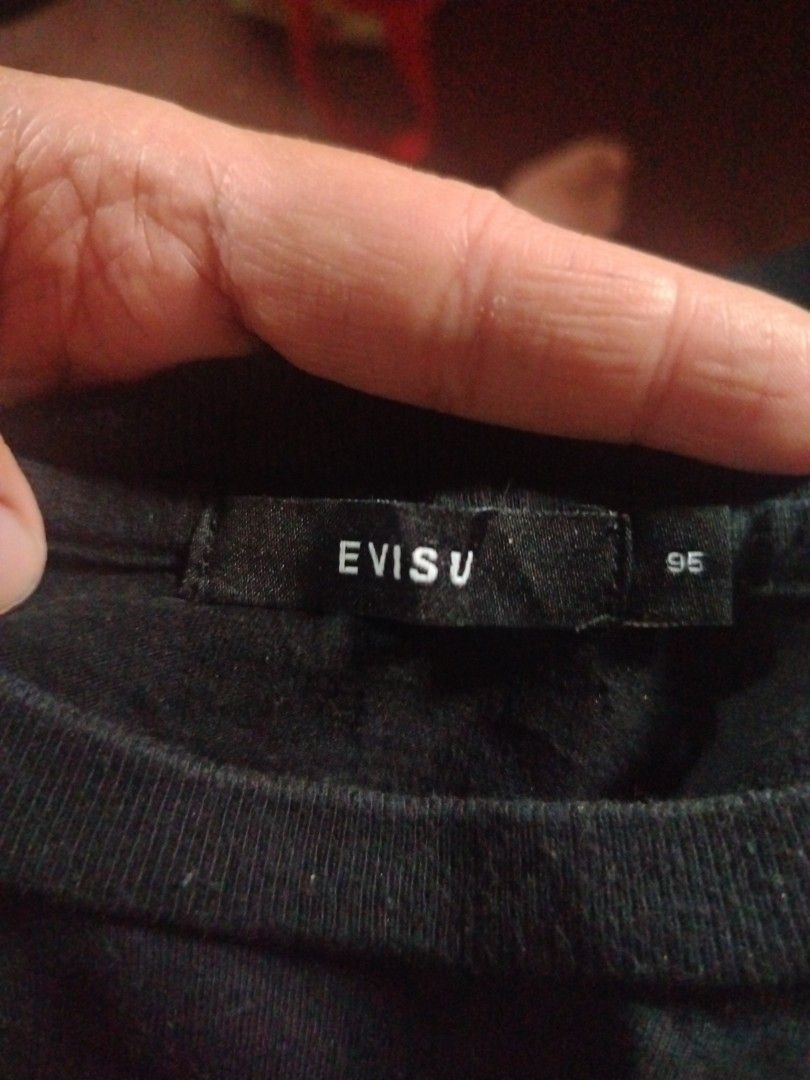 Evisu Women's Tee (Category: Shirts) located in Ligao. Submitted by milo_finds303 (Listing ID 1467660284, Image 2). Description: Aop Rl Pajama •Dimes:20X27 •Colorate: 9/10 •Good Condition •Issue: Non 250 plus sf🚚📦 JNT COURIER AND CAN SHIP NATIONWIDE🌐📦.