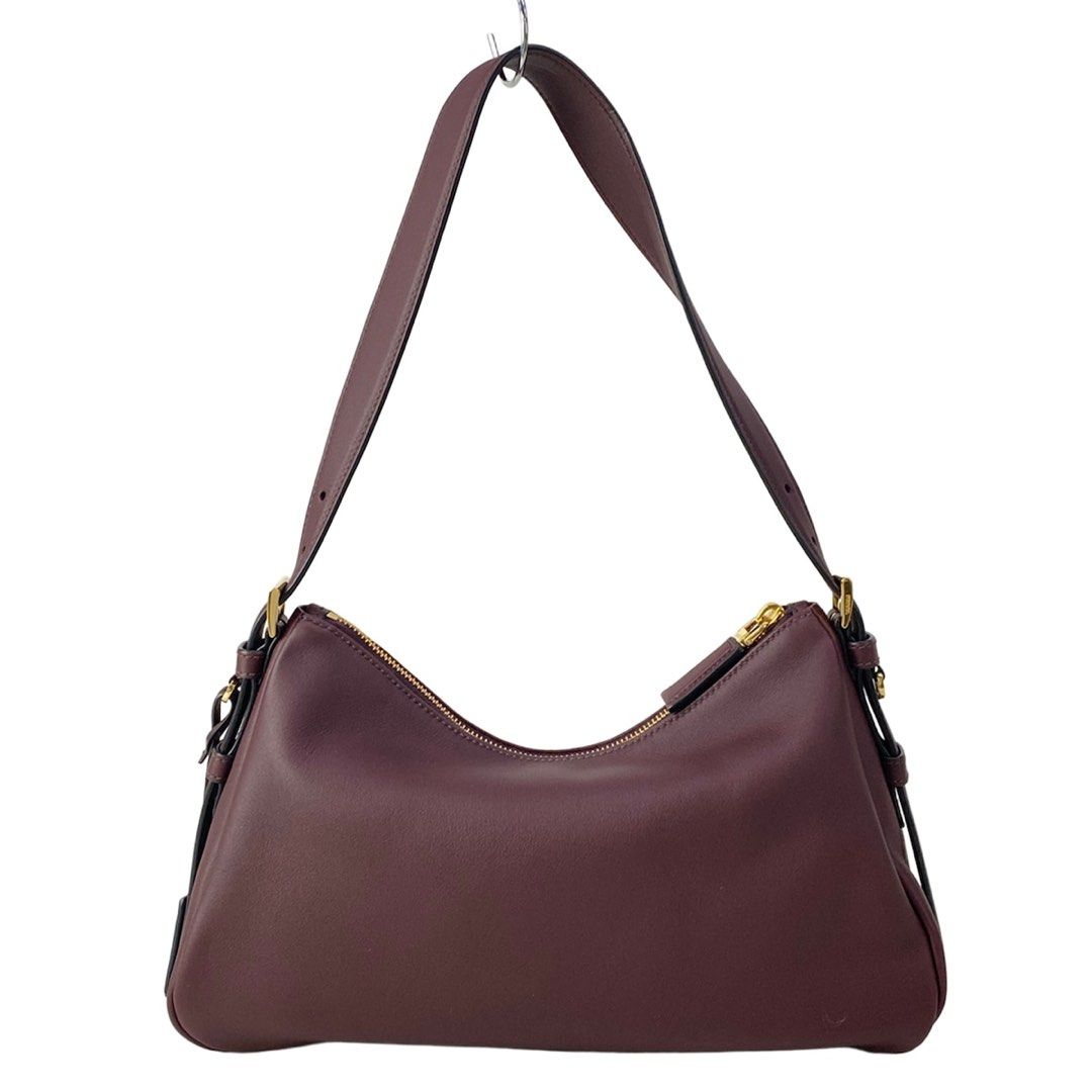 Excellent condition shoulder bag, Aimé medium size, 1BC229, Bordeaux. (Category: Shoulder Bags) located in Las Pinas. Submitted by daisuki_japan_luxury_by_reiko (Listing ID 1467611177, Image 3). Description: Condition Notes [Exterior] Main opening ⇒ Corner scuffs , Bottom ⇒ Corner scuffs , Overall ⇒ Loss of shape [Interior] Pockets ⇒ Scratches/stains brand PRADA Genre Shoulder bag Product Name Eme Medium Model number 1BC229 Size indicated none Ac