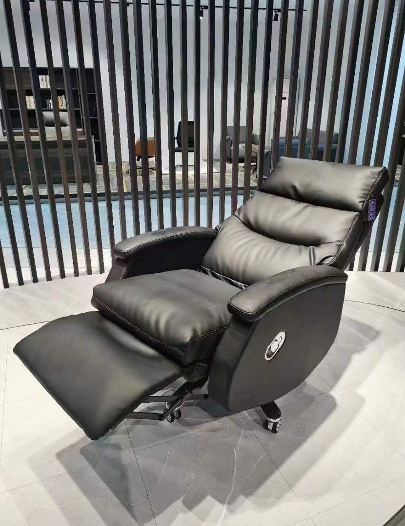 executive chair (Category: Office Furniture & Fixtures) located in Bacoor. Submitted by flfurniture (Listing ID 1467633843, Image 3). Description: ✅heavy duty ✅manual ✅reclining chair ✅good quality 📢WE ARE SELLING ALL KIND OF HOME FURNITURE AND OFFICE FURNITURE 💯 ALL BRAND NEW 📢 🤝 BE MY RESELLER IF YOU WANT 🤝🥰 📱contact no.09389920978 🤝we are selling all kinds of home furniture and office furniture 👍Bed with mattress✨sofa ✨office sofa ✨ce