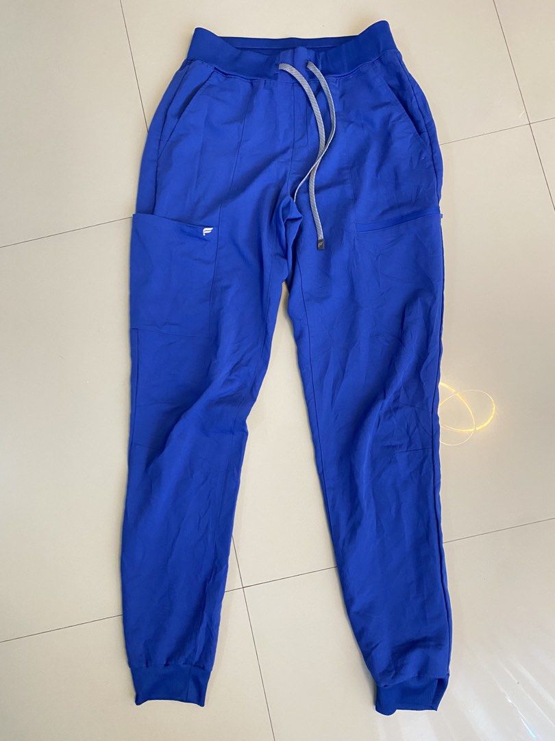 FABLETICS PANTS (Category: Activewear) located in Cavite. Submitted by gedom (Listing ID 1467715651, Image 1). Description: Fabletics scrub pants Size small Excellent .