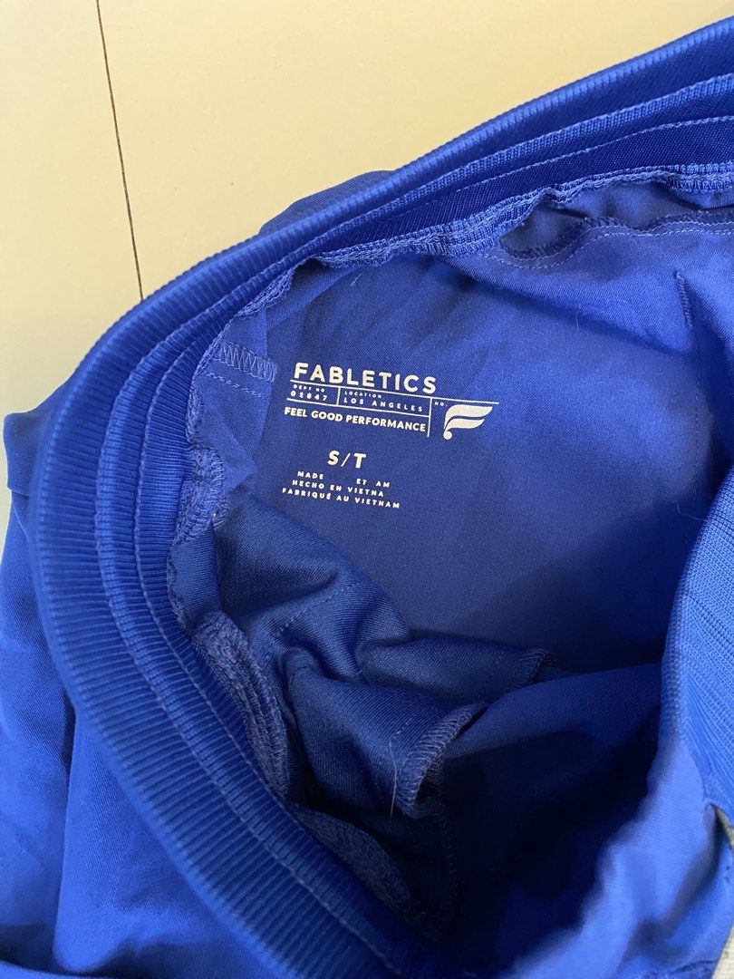 FABLETICS PANTS (Category: Activewear) located in Cavite. Submitted by gedom (Listing ID 1467715651, Image 3). Description: Fabletics scrub pants Size small Excellent .