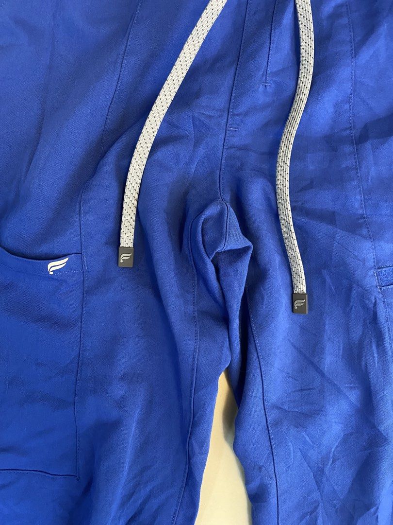 FABLETICS PANTS (Category: Activewear) located in Cavite. Submitted by gedom (Listing ID 1467715651, Image 2). Description: Fabletics scrub pants Size small Excellent .