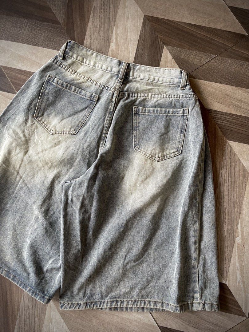 Faded Blue Washed Jorts (Category: Shorts) located in Pagadian. Submitted by thrift.wrld (Listing ID 1467707377, Image 3). Description: ( Faded Blue Washed Jorts ) Dimensions: • Waist: 29 • Length: 24 • Thigh: 17 • Hem: 16 Drop Prices: • Mine: 400 • Grab: 500 • Steal: 600 (automatic yours) + ₱9O shipping fee (sf) .