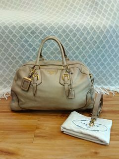 (Kategori: ) berada di . Dikirim oleh kiano_shoes2 (ID iklan 1467746816, Gambar 1). Deskripsi: .