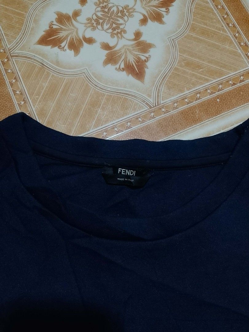 Fendi sweater (Category: Luxury Apparel) located in Alburquerque. Submitted by ayrelieonlineshop (Listing ID 1467713806, Image 3). Description: Fendi sweater size 50 dimensions W-23.5 L-25 as new condition 10/10 color rate no issues.