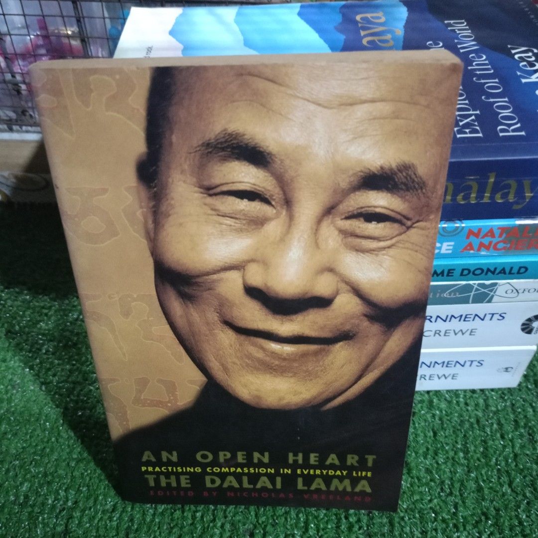 Fiction & Nonfic ₱100 Each (Category: Storybooks) located in Polangui. Submitted by jumyrace2 (Listing ID 1467778054, Image 3). Description: .