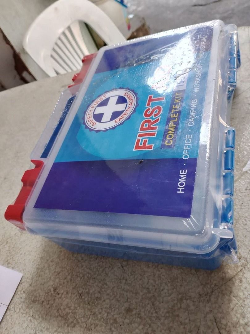 First Aid Kit Specs: Complete kit 196pcs (Category: Everything Else Others) located in Manila. Submitted by joeyroque09 (Listing ID 1467677731, Image 3). Description: First Aid Kit Specs: Complete kit 196pcs.