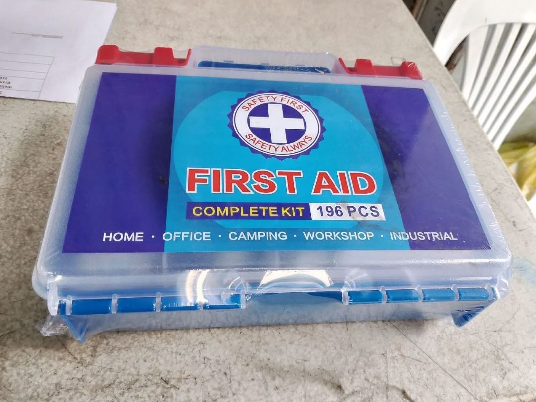 First Aid Kit Specs: Complete kit 196pcs (Category: Everything Else Others) located in Manila. Submitted by joeyroque09 (Listing ID 1467677731, Image 2). Description: First Aid Kit Specs: Complete kit 196pcs.