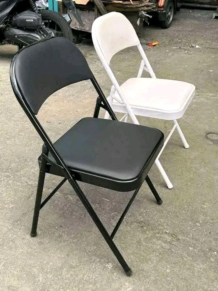 Folding Chair (Category: Chairs) located in Manila. Submitted by micoooy (Listing ID 1467606960, Image 2). Description: .