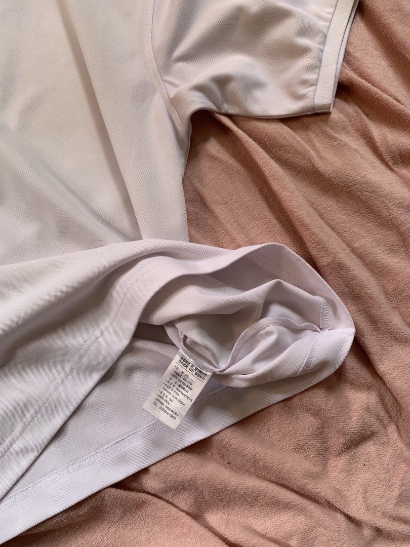 Footjoy Poloshirt (Category: Tshirts & Polo Shirts ) located in General Santos City (Dadiangas). Submitted by jancocoby (Listing ID 1467636049, Image 3). Description: Footjoy Poloshirt Mens Size Small To Semi Medium Fit 19x26 Exellent Mine: 750.