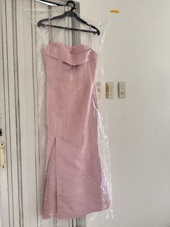 (Category: ) located in . Submitted by closet.cleanup (Listing ID 1467681572, Image 1). Description: .