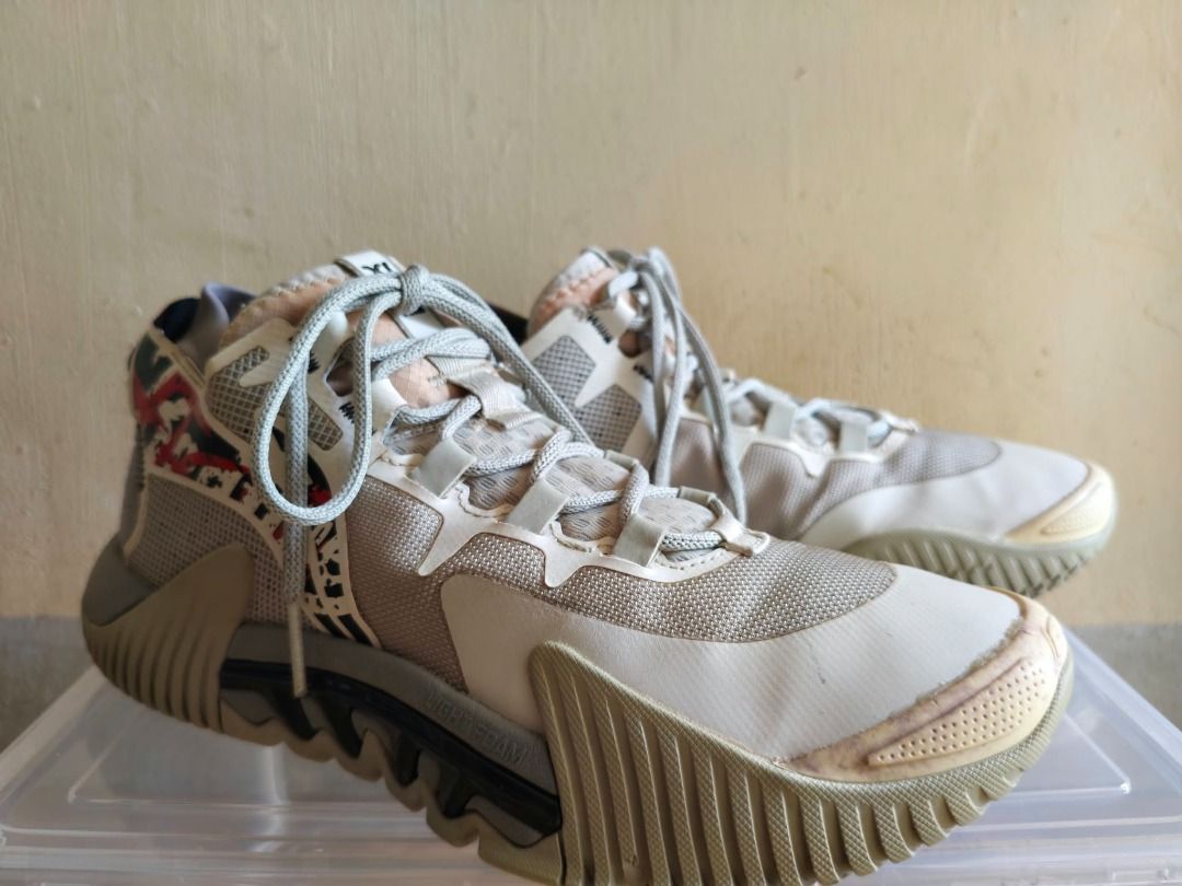 Li-Ning BadFive 2 (2021) Basketball Shoes (Category: Racket and Ball Sports) located in Santa Cruz. Submitted by dce_merch (Listing ID 1467680120, Image 2). Description: 🔥 JUST DROPPED: Li-Ning BadFive 2 (2021)! 🔥 Brand: Li-Ning Model: BadFive BadFive 2 (BadFive II) Mid Yellow-Gray Year Released: 2021 Size : US-9 / EUR-42 1/3 / CHN-265 💯 100% Authentic & Ready to Wear 🚨 Limited stock — First to lock it in gets it! 💬 Drop a "MINE" or send us 