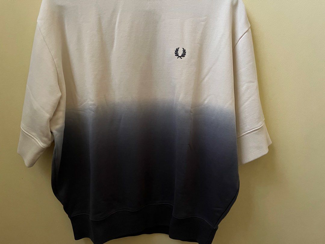 Fred Perry Sweatshirt - Women’s (Category: Coats, Jackets and Outerwear) located in Quezon City. Submitted by tintin_reyes (Listing ID 1467770997, Image 3). Description: Fred Perry Sweatshirt Women’s UK10 (Runs big) Brand new - tag still attached DIp-dye / ombré gradient design Mock neck collar Embroidered Laurel Wreath logo.