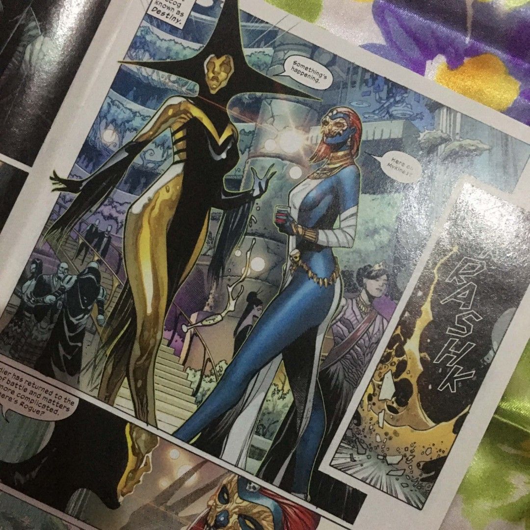 UNCANNY AVENGERS COMIC (Category: Comics & Manga) located in Cagayan de Oro. Submitted by soerrows (Listing ID 1467739171, Image 2). Description: price: 80 + sf mod: j&t (buyer shoulders shipping fee) mop: g-cash flaws: not that i know of, i stored this inside a glass frame for decoration :].