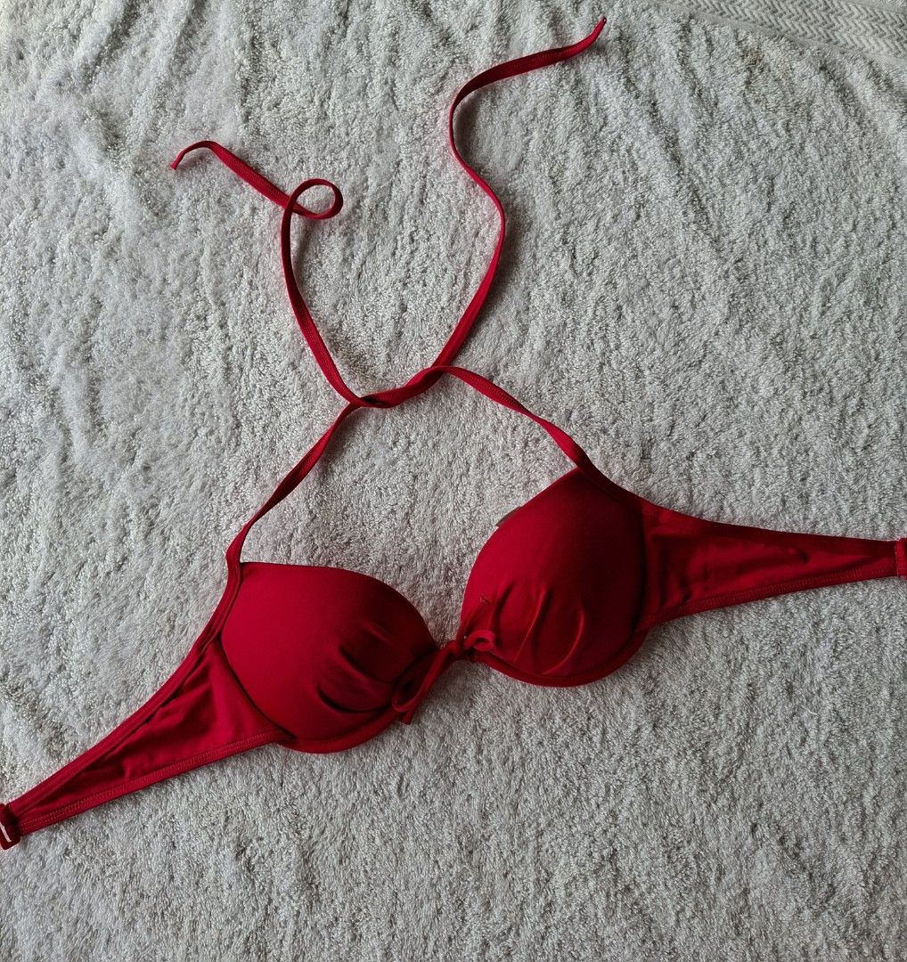 Fuchsia Pink TEX swimwear bra (Category: Bikinis & Swimsuits) located in Abucay. Submitted by petiteprettyboutiquev2 (Listing ID 1467609860, Image 1). Description: +SF (J&T).