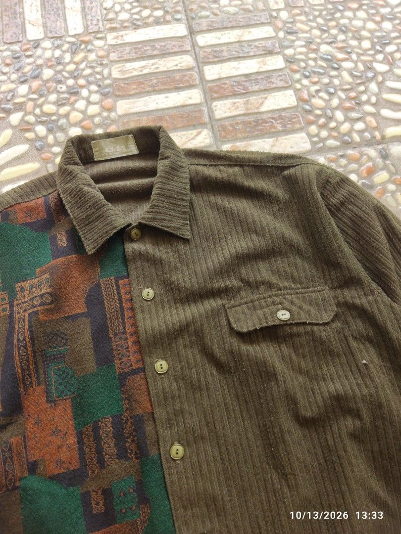 G2 1990s Colorblock Corduroy Pullover (Category: Coats, Jackets and Outerwear) located in Bulacan. Submitted by thr1ft_things (Listing ID 1467654591, Image 3). Description: G2 1990s Colorblock Corduroy Pullover Dimes: W 22.5 × L 26 Shoulder: 21 inch Sleeve Length: 19.5 Armpit Sleeve: 16 inch NO ISSUE NEEDS WASH.