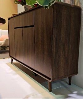 (Category: ) located in . Submitted by furnituresalestore (Listing ID 1467627918, Image 1). Description: .