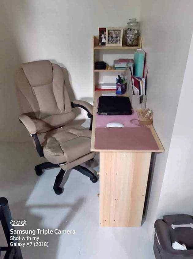 Gaming chairs (Category: Chairs) located in Manila. Submitted by joydolor (Listing ID 1467616799, Image 3). Description: Gaming chairs.