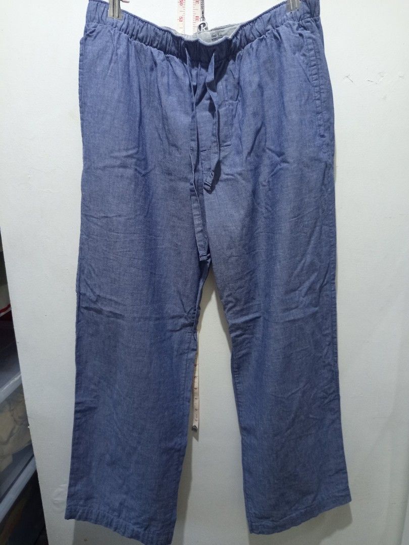 GAP Chambray Blue Linen Drawstring Pants (Category: Other Bottoms) located in Manila. Submitted by thriftspotting (Listing ID 1467793901, Image 2). Description: Great Condition..