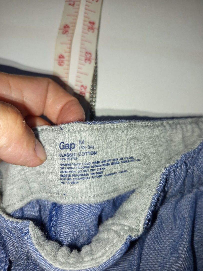 GAP Chambray Blue Linen Drawstring Pants (Category: Other Bottoms) located in Manila. Submitted by thriftspotting (Listing ID 1467793901, Image 3). Description: Great Condition..